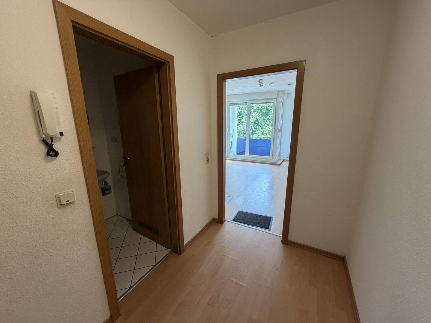 Top-Apartment/Balkon/Stellpl. in SB-Am Homburg – Saarbrücken – Vorschaubild 2