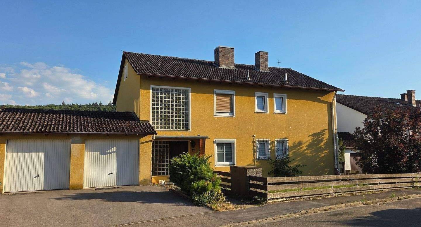 Gepflegtes Wohnhaus in beliebter Lage im Altmühltal