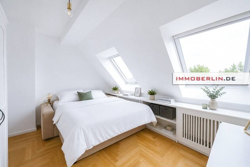 IMMOBERLIN.DE - Lichtdurchflutete Dachgeschosswohnung mit Südwestterrasse & Lift in Toplage – Berlin – Vorschaubild 7