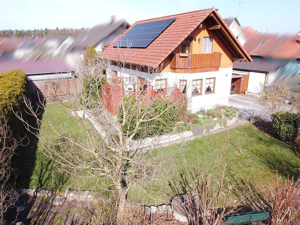 gut durchdachtes pfiffiges EFH mit Garten in ruhiger Lage – Teublitz – Bild 1 von 9