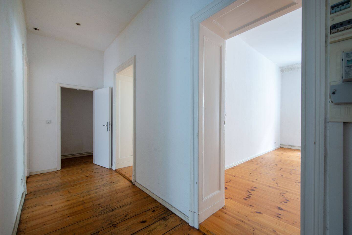 Bezugsfrei: 3-Zimmer-Altbau im Bermannkiez – Berlin – Vorschaubild 4