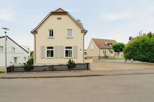 Haus in 51465 Bergisch Gladbach mit 114,4 m² kaufen