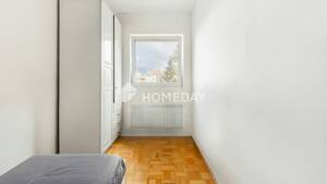 Sofort bezugsfrei! Sanierte Drei-Zimmer-Wohnung mit Balkon, Einbauküche und Keller – 13347 Berlin – Vorschaubild 8