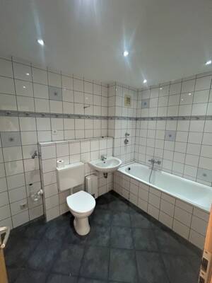 Helle 3-Zimmer-Wohnung mit geräumigen Wohnzimmer – 44379 Dortmund – Vorschaubild 6