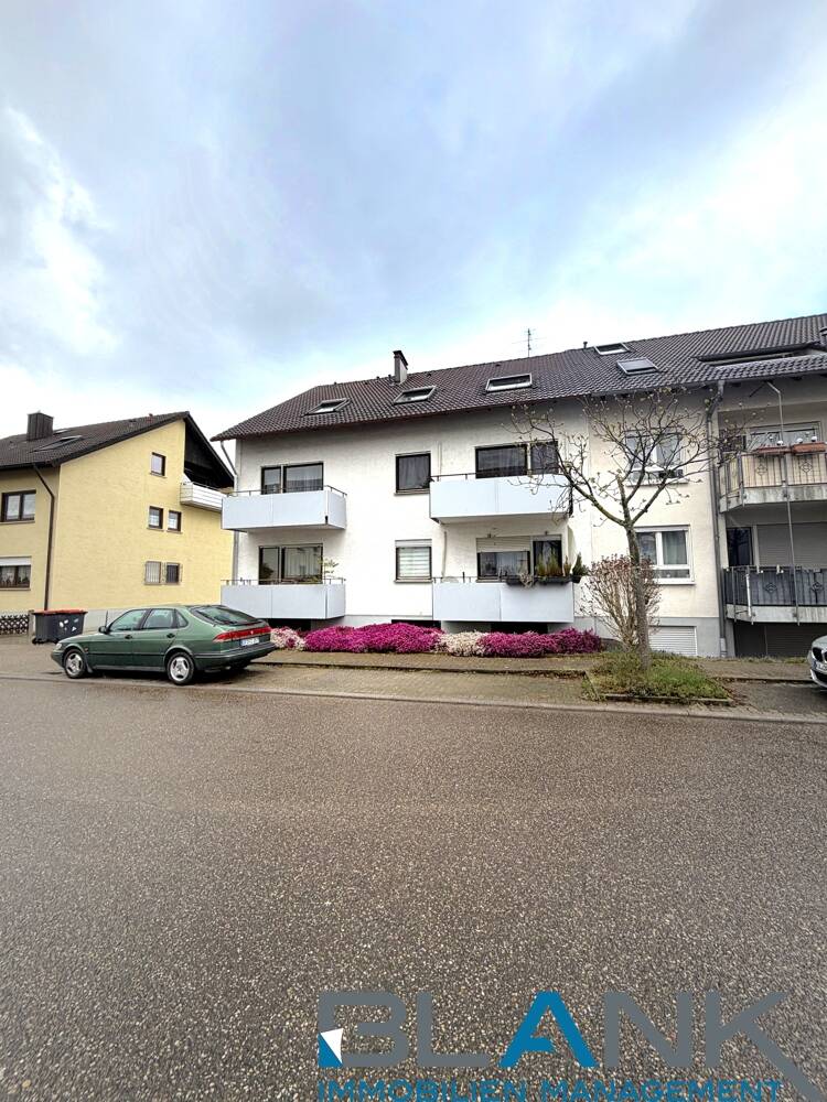 Wertbeständig investieren 7-Familienhaus mit gepflegter Struktur und sicherer Mietrendite! – Karlsruhe – Vorschaubild 3