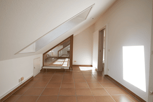 S-Birkach: Schöne 3 Zi. Dachstudio-Wohnung in bester Lage – 70599 Stuttgart – Vorschaubild 6