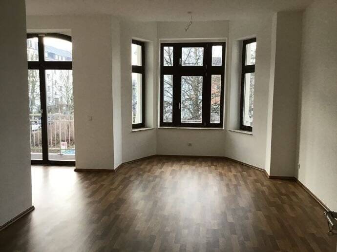 Kaßberg Top Lage mit Stellplatz - 3,5 Zimmer, Balkon, Tageslichtbad, Fußbodenheizung, Lift - energetisch mit Solarthermie! – Chemnitz – Vorschaubild 3