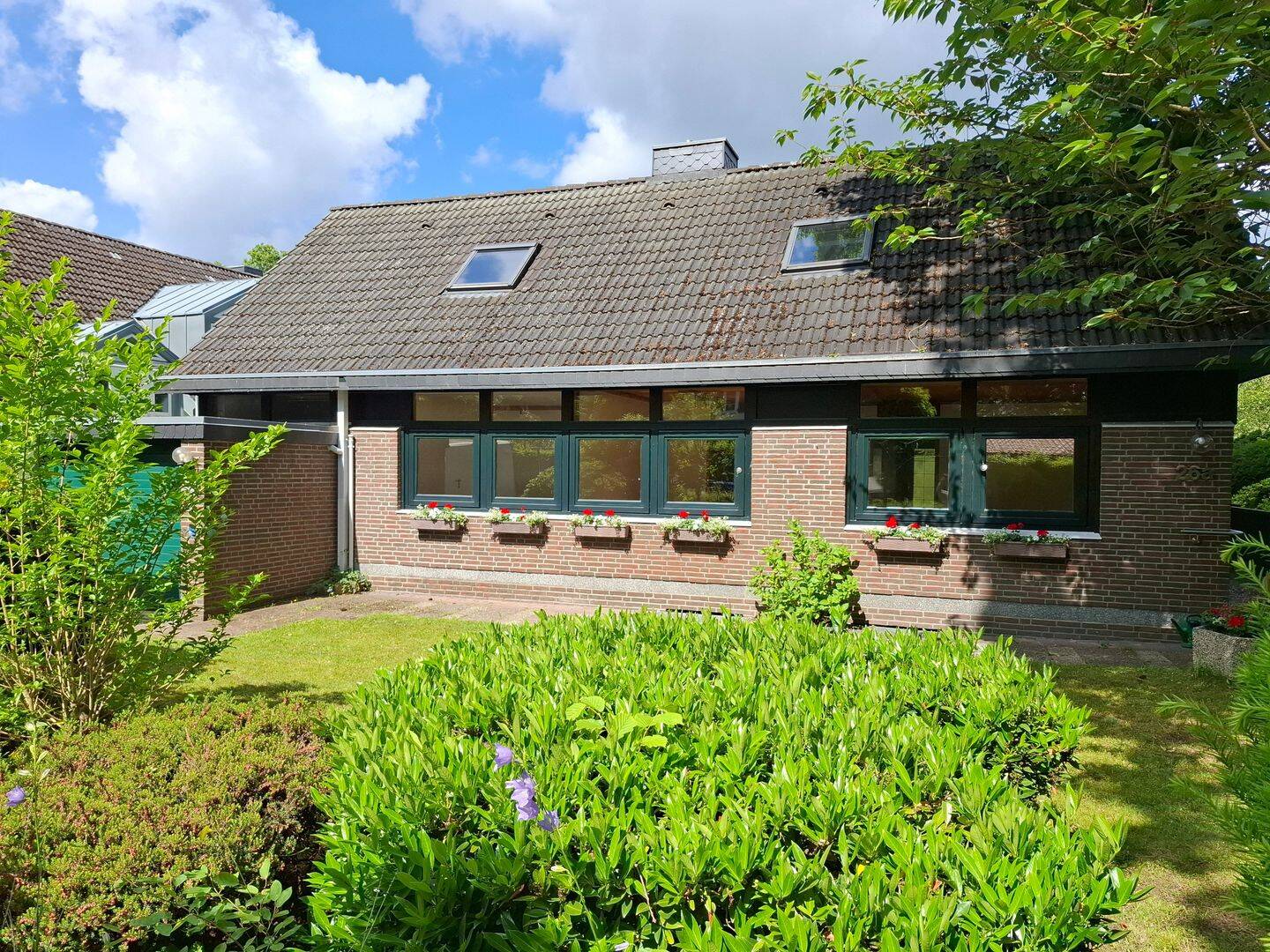 Einfamilienhaus in idyllischer Lage an der Bille – Wentorf bei Hamburg – Vorschaubild 2