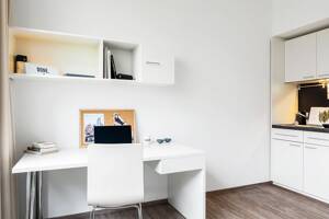 Modernes & möbliertes Apartment in Frankfurt Riedberg | Maxi Studio – 60438 Frankfurt am Main – Vorschaubild 1