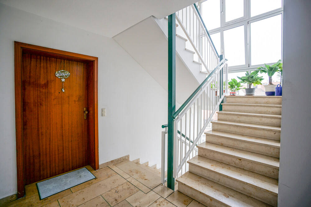 Vollmöbliertes 1-Zimmer-Apartment mit Wintergarten in zentraler Lage von Nürnberg - attraktiver Standort nahe der Technischen Universität Nürnberg – Nürnberg – Vorschaubild 6