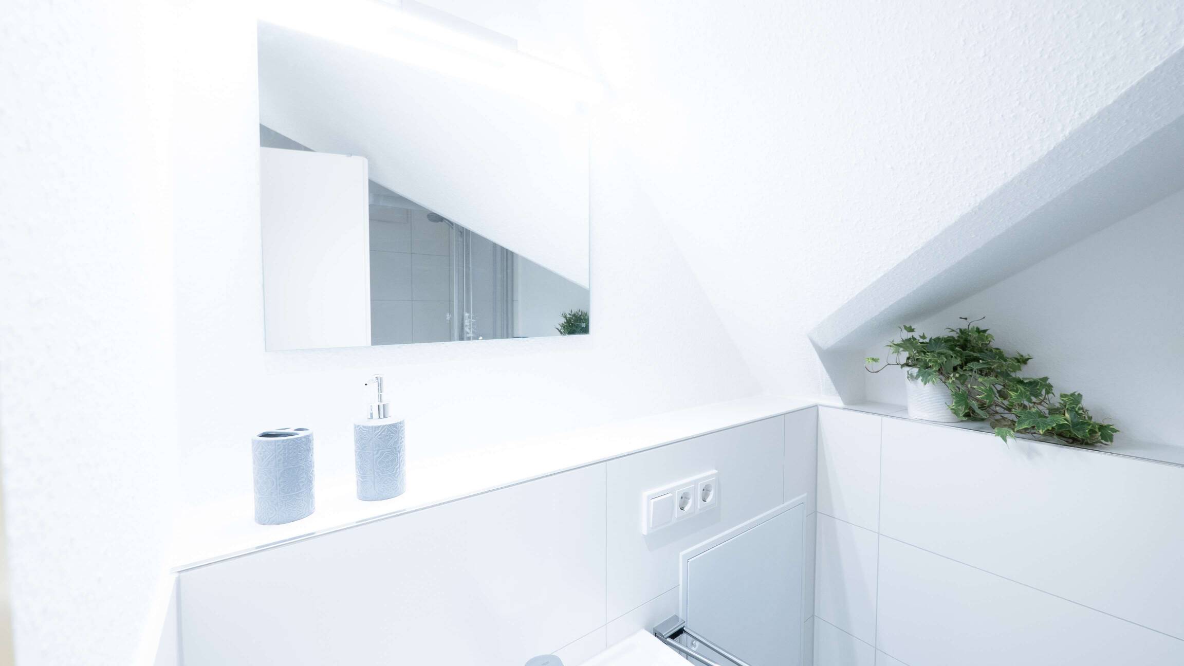 Relax - Dachgeschoss Apartment Nähe Hauptbahnhof Aachen – Aachen – Vorschaubild 9