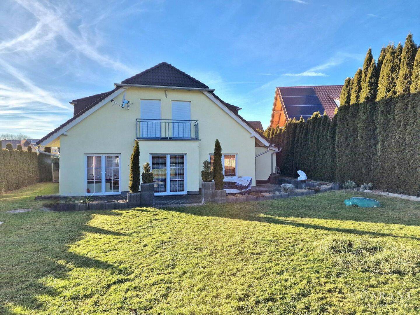 Schickes Einfamilienhaus in ruhiger Lage! – Ebersbach-Musbach – Bild 1 von 9