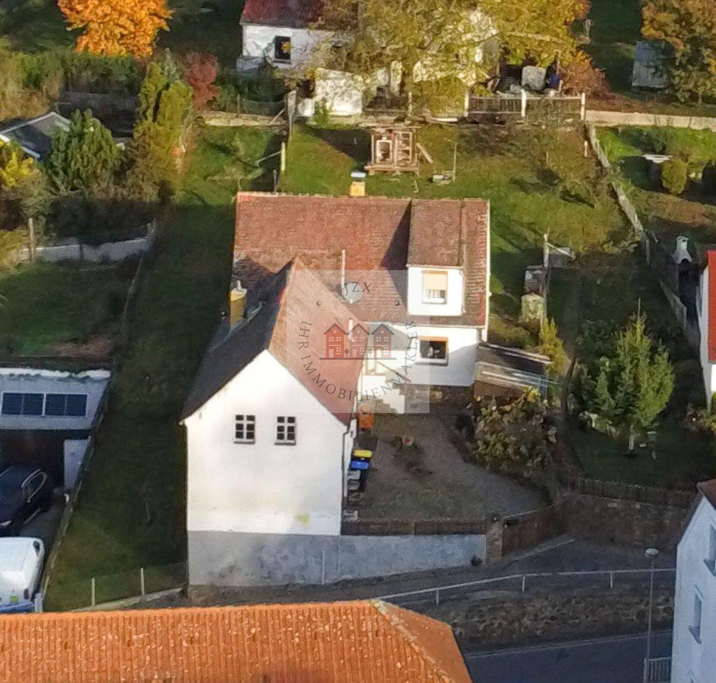 Kleines Bauernhaus mit Charme und Potenzial - Bieterverfahren für Individualisten mit Ideen – Lossatal – Vorschaubild 2