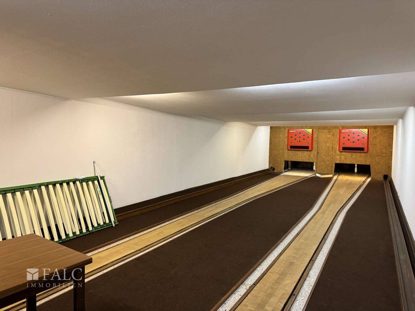 Außergewöhnliche Immobilie mit Gastronomie, Hotel und Wohneinheit – Solingen – Vorschaubild 4