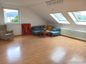 Gemütliche, helle 3 Zimmer Dachgeschoss Wonhnung mit Fernsicht – 79115 Freiburg im Breisgau – Vorschaubild 8