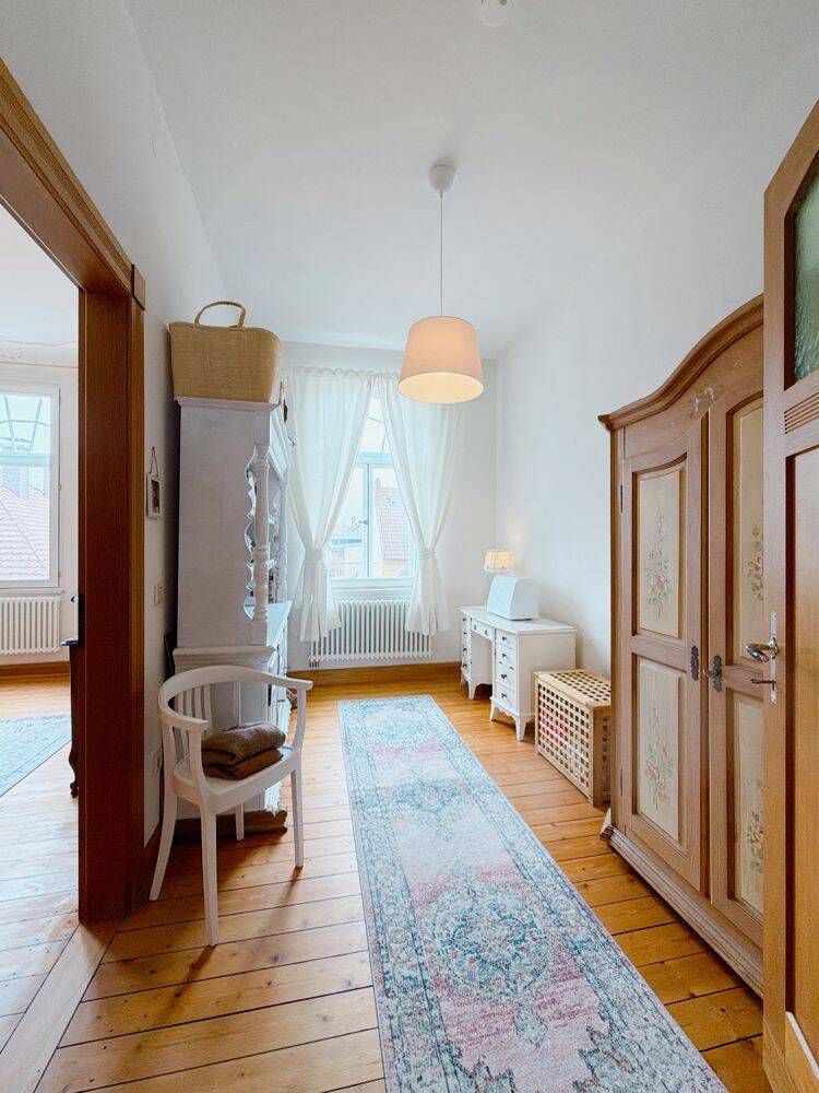 Altbau par excellence! In dieser Wohnung werden Wohnträume wahr! – Bielefeld – Vorschaubild 6