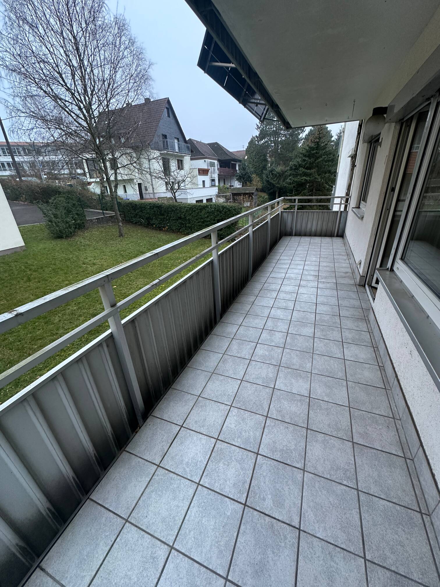 Sbr.-Dudweiler - Süd * Uni Nähe * helle 3 ZKB * Balkon * Einbauküche * ca. 70 qm – Saarbrücken – Vorschaubild 9