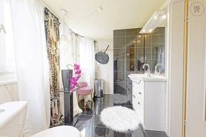 Möblierte Maisonette Wohnung in Jugendstilvilla mit Blick ins Grüne in Stuttgart Feuerbach – 70469 Stuttgart – Vorschaubild 5