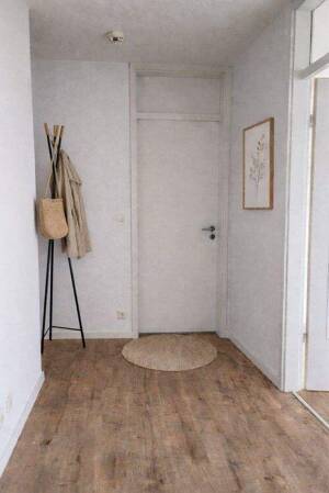 Balkon mit Wasserblick - 3 Zimmer mit Tageslichtbad, EBK inkl. Stellplatz - aktuell vermietet – 10317 Berlin – Vorschaubild 6