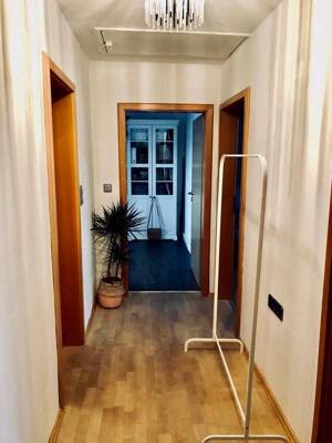 Charmante 3-Zimmer-Wohnung mit Garten & Echtholzparkett in Forchheim-Burk – 91301 Forchheim – Vorschaubild 4