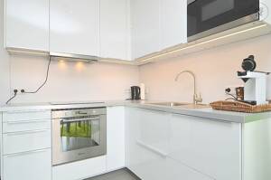 Modern möblierte 2-Zimmer-Wohnung mit WLAN und Dachterrasse in Fürth – 90763 Fürth – Vorschaubild 9