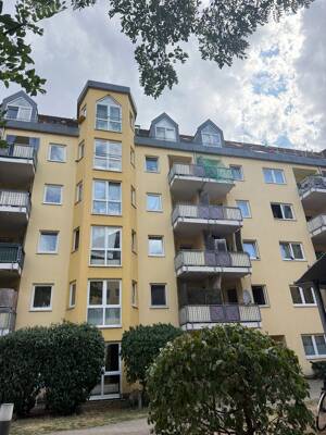 Helle 1 Zimmerwohnung in Fürth, Provisionsfrei, incl. Tiefgaragenstellplatz