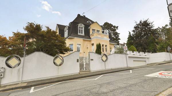Haus in 56170 Bendorf mit 303 m² kaufen