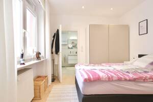 Großzügiges Wohnen in der Krefelder Innenstadt - Stadthaus mit Innenhof und Dachterrasse – 47799 Krefeld – Vorschaubild 7