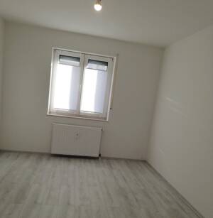 Traumhafte helle 2,5 Zimmer-Wohnung mit Einbauküche – 44879 Bochum – Vorschaubild 3