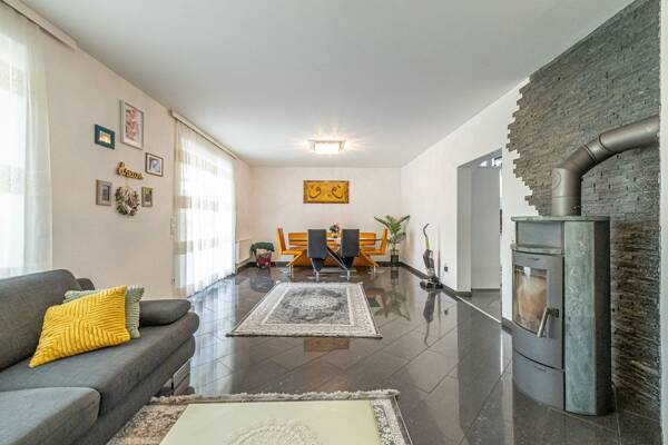 Einfamilienhaus in 75015 Bretten mit 187,29 m² kaufen