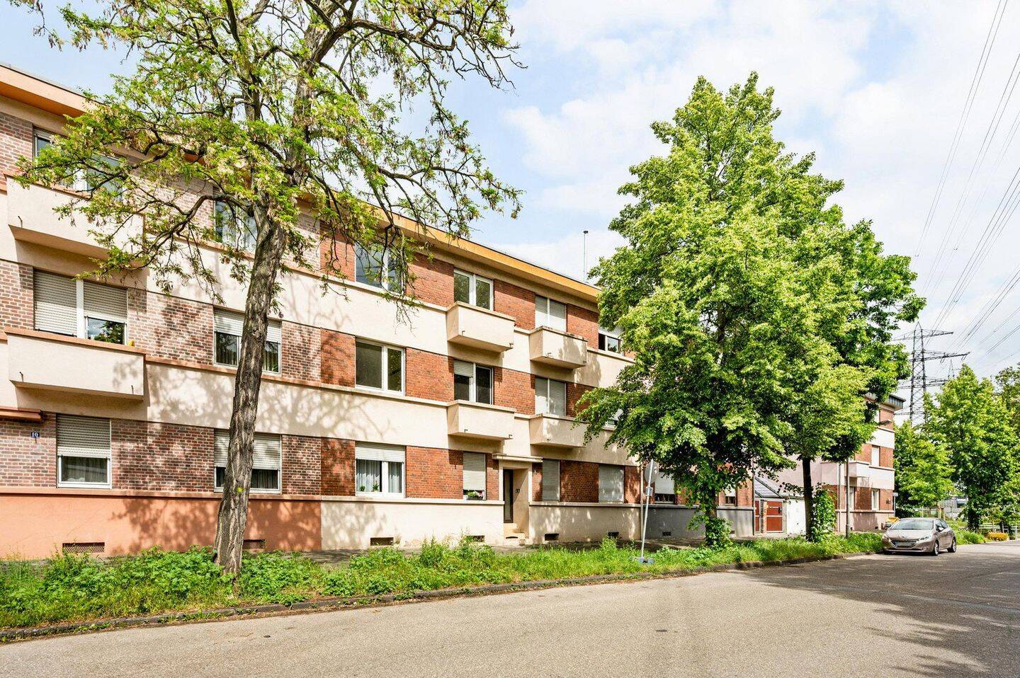 Gepflegtes Mehrfamilienhaus mit Ausbaupotential in Mannheim
