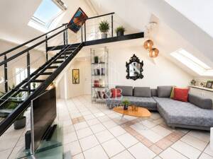 ** Design trifft Industrial Charme - exklusives Loft mit Südterrasse **