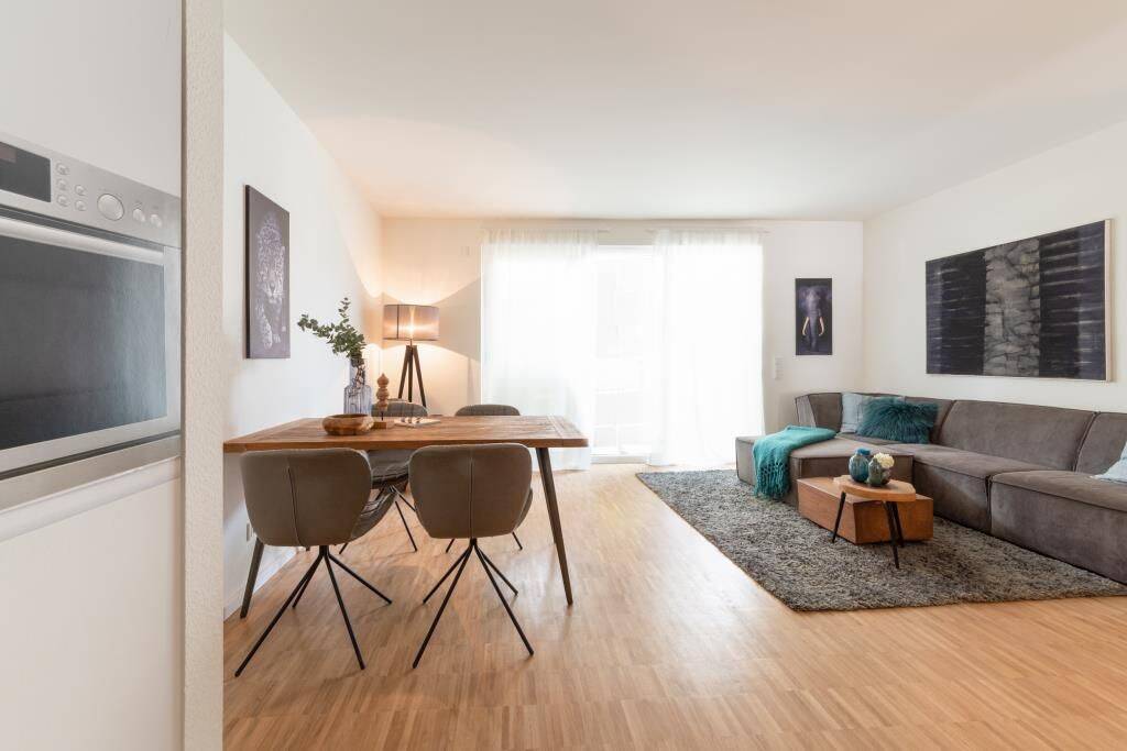 Bei VIVAWEST die Sonnenstrahlen auf dem eigenen Balkon genießen. – Mönchengladbach – Vorschaubild 5