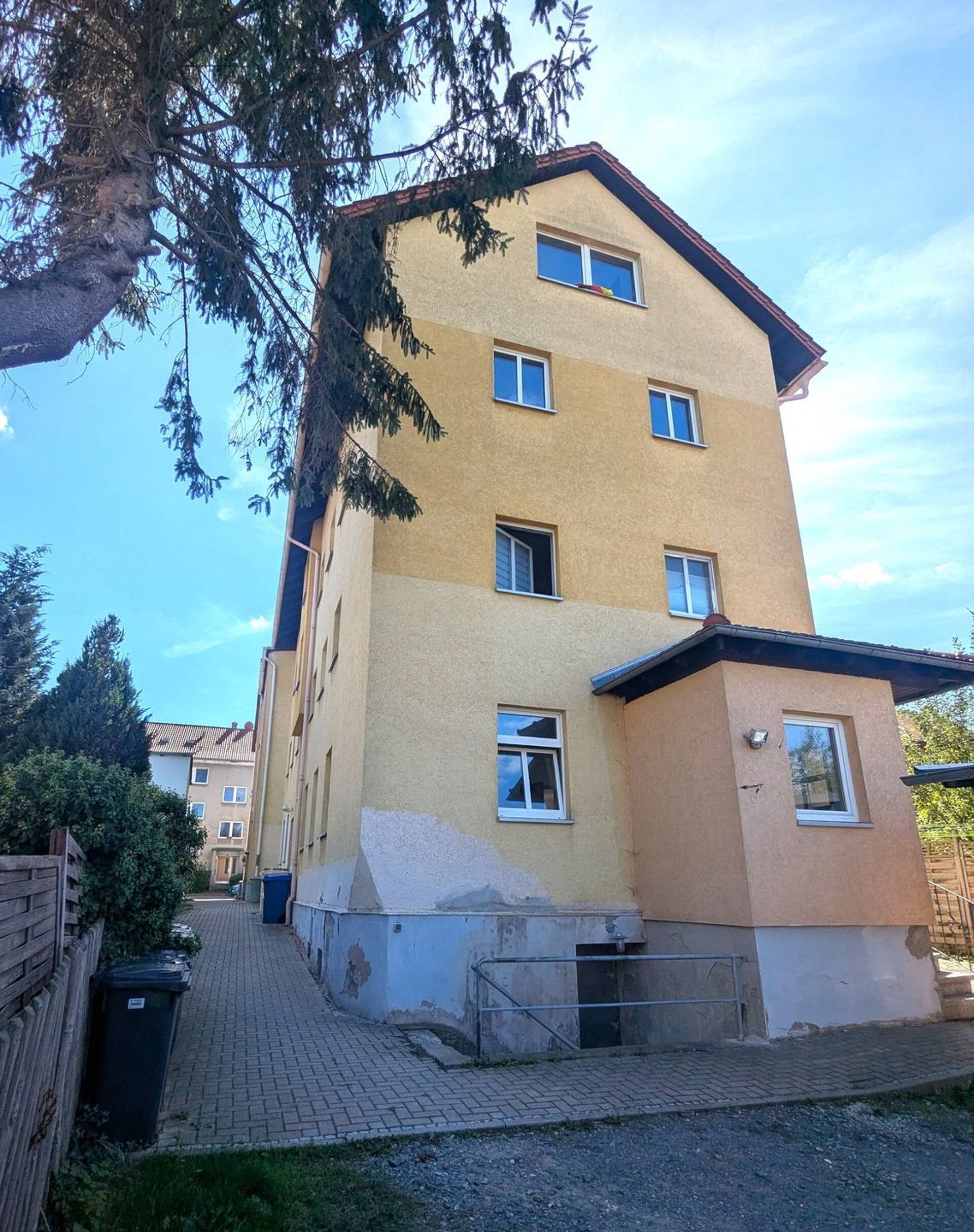 Mehrfamilienhaus in 07607 Eisenberg mit 569 m² kaufen