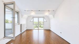 Großzügige Dachgeschosswohnung mit Loggia und Aufzug – 60435 Frankfurt am Main – Vorschaubild 2