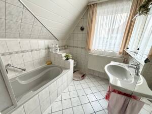 Wohnen am Großen Garten. Einfamilienhaus mit Erweiterungsmöglichkeit in gefragter Lage. – 1309 Dresden – Vorschaubild 9