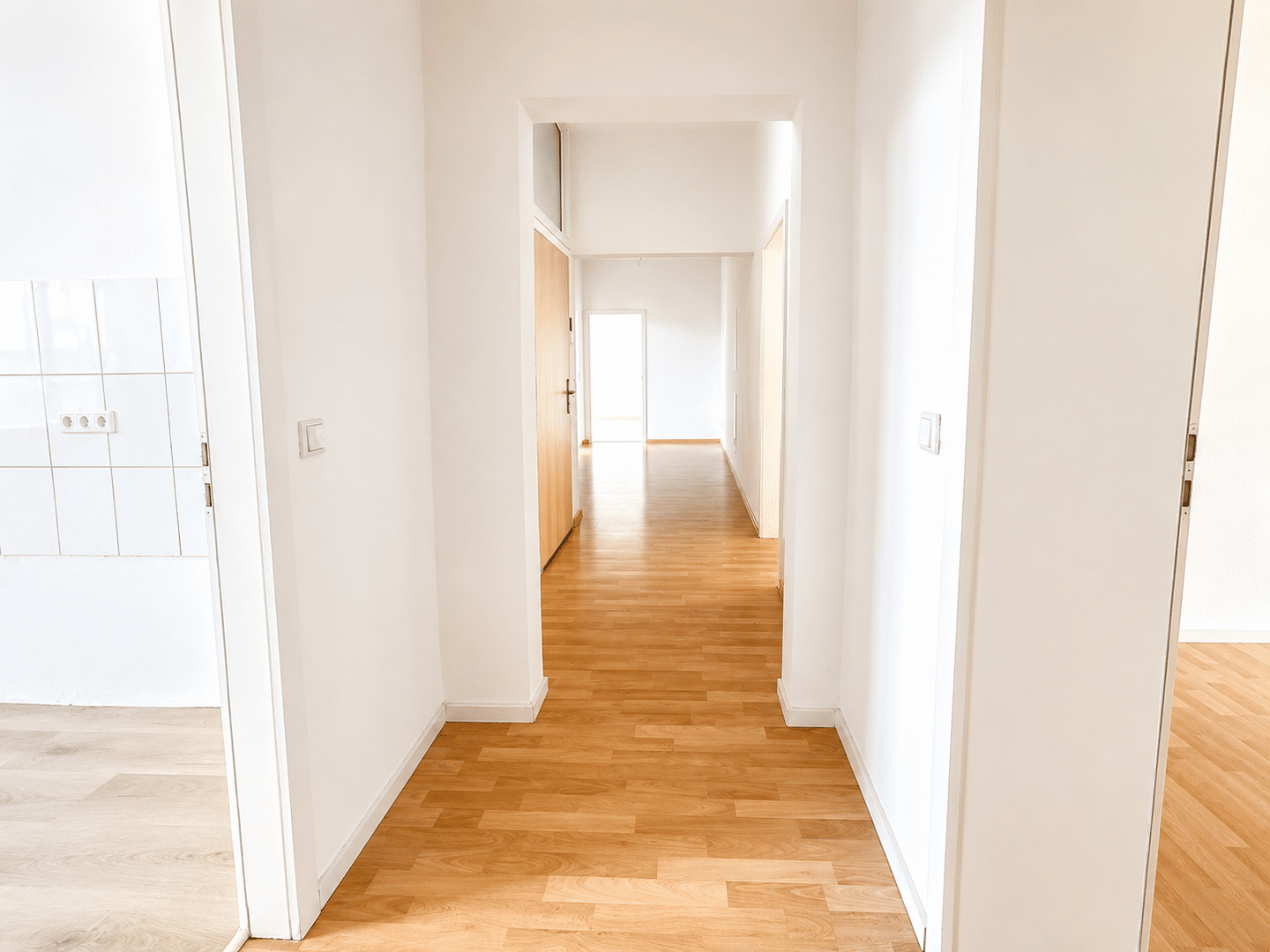 Großzügige 4 Zimmer im Altbau mit Balkon und Fernsicht – Wuppertal – Vorschaubild 7