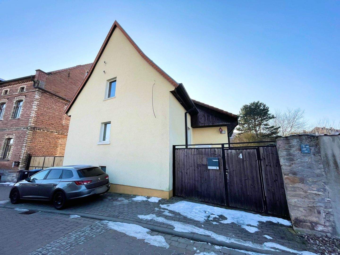 Willkommen in Ihrem potenziellen neuen Zuhause im malerischen Holdenstedt! – Allstedt – Bild 1 von 9