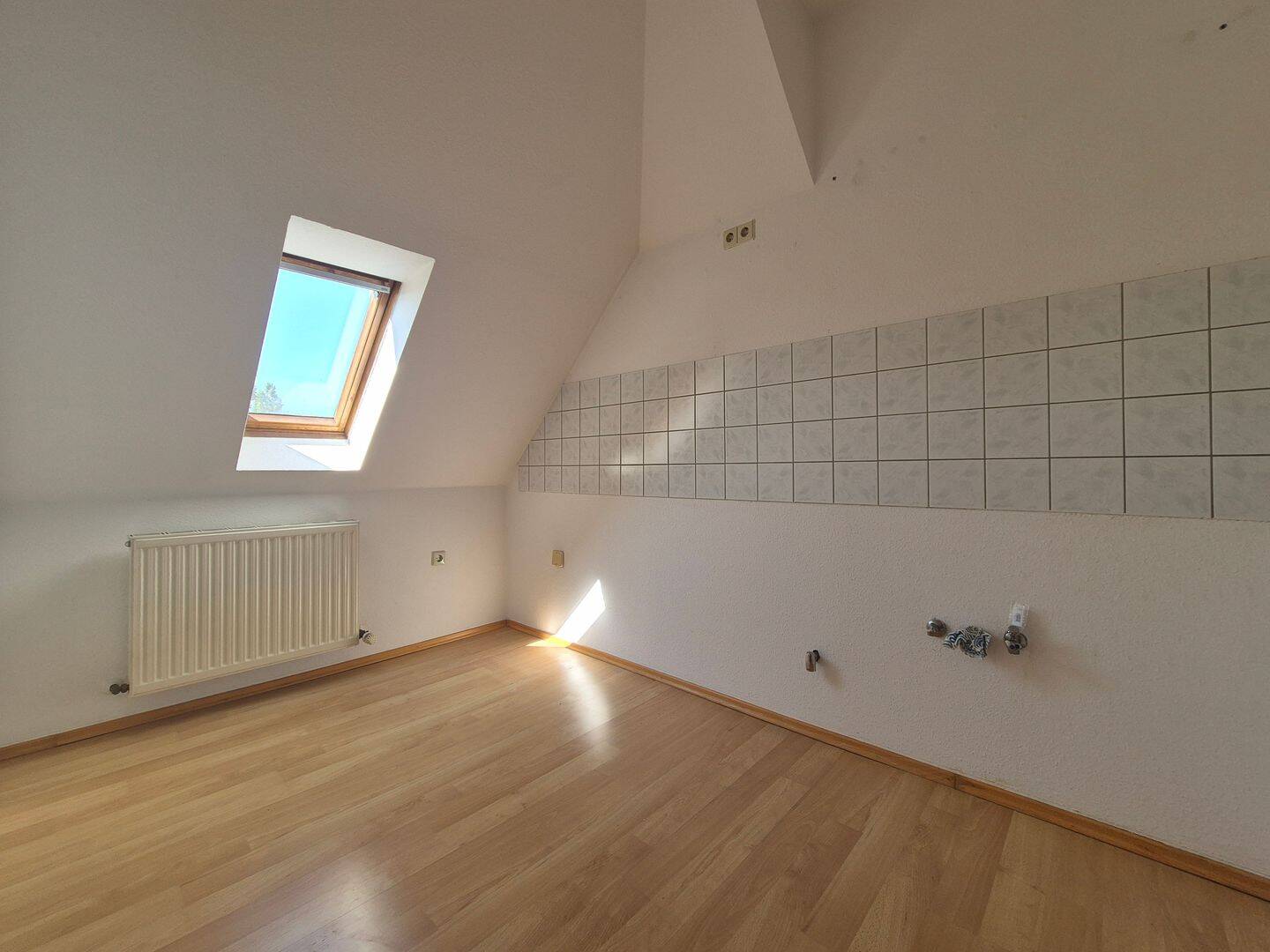 2 Zimmer DG-Wohnung mit Blick über Leipzig – Leipzig – Vorschaubild 6