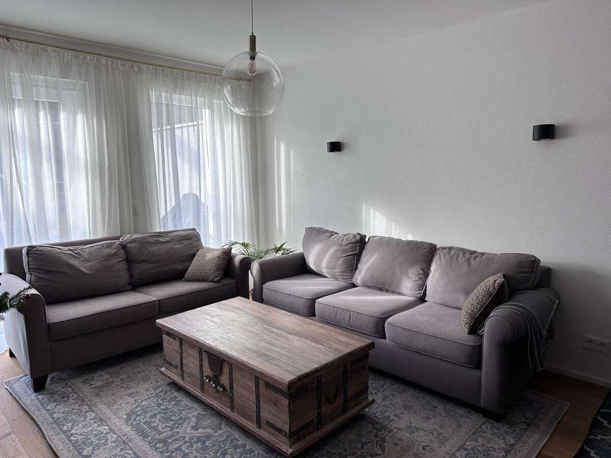Hochwertiges Neubau-Haus – befristete Vermietung bis 02/2028, möbliert oder teilmöbliert, Verlängerung möglich – 85551 Kirchheim bei München – Bild 1 von 9