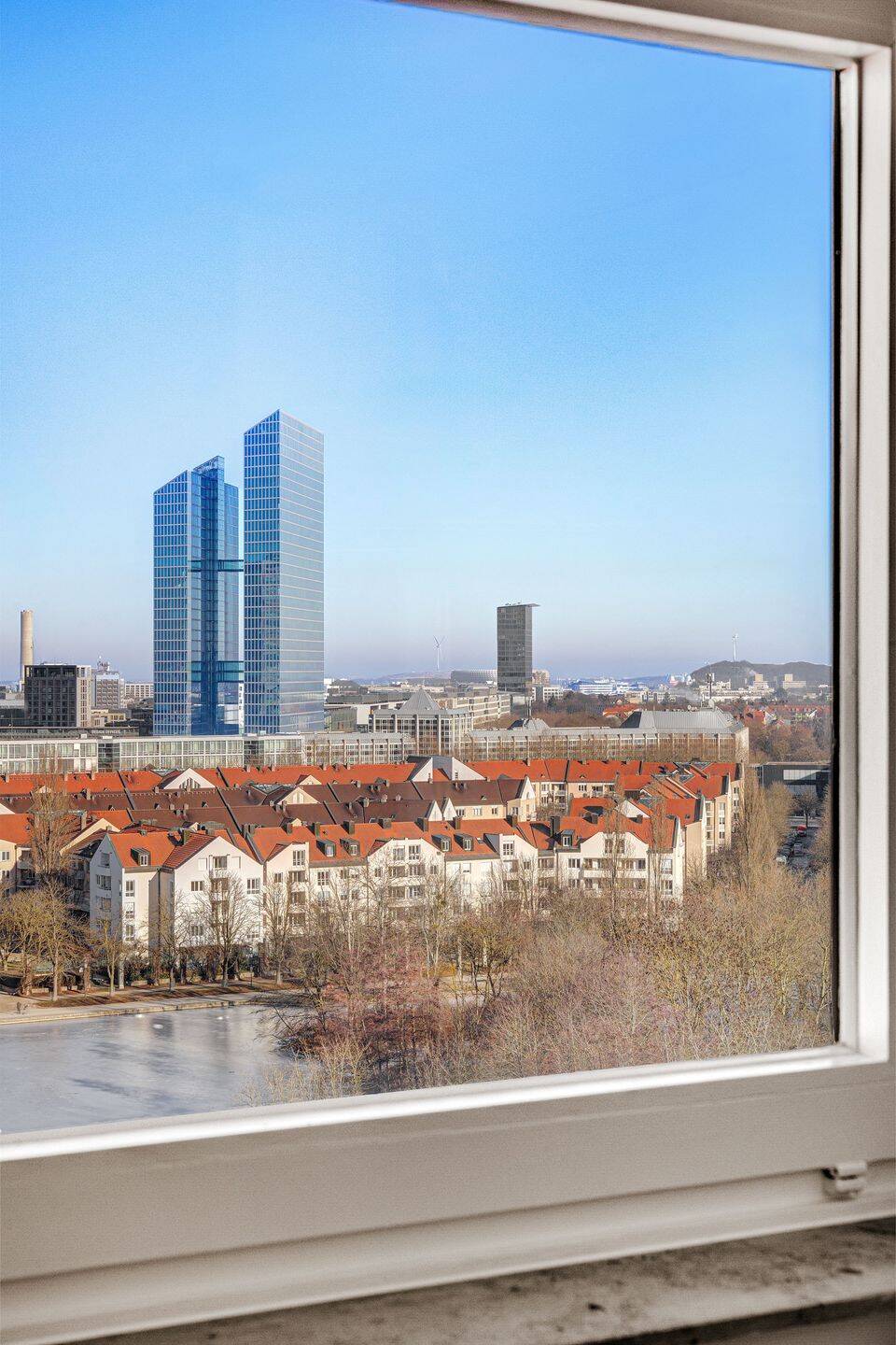 Beeindruckender Weitblick. Wohnen über den Dächern Münchens. – München – Vorschaubild 6
