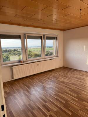 Helle 4-Zimmer-Wohnung und grünem Außenbereich in Salzgitter-Thiede – 38239 Salzgitter – Vorschaubild 2