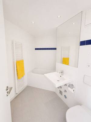 Bezugsfreie 2-Zimmer-Wohnung am Savignyplatz – 10623 Berlin – Vorschaubild 9