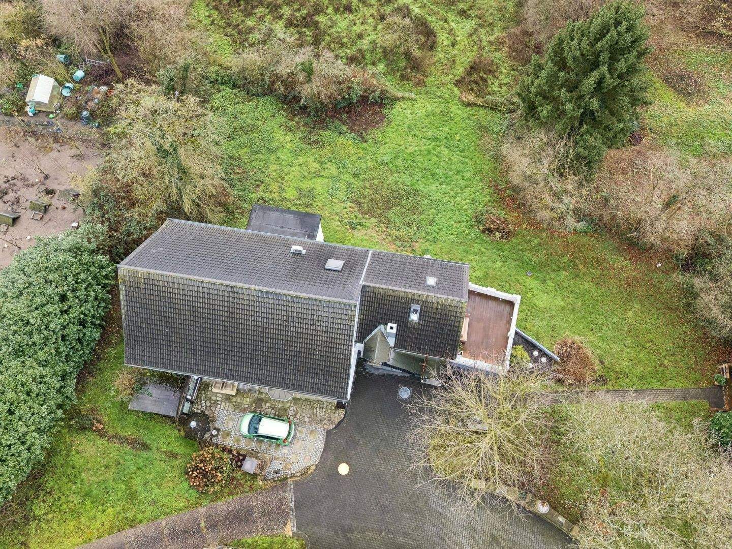 Zweifamilienhaus auf einem traumhaften Grundstück mit unverbaubaren wunderschönen Weitblick – Bochum – Vorschaubild 2