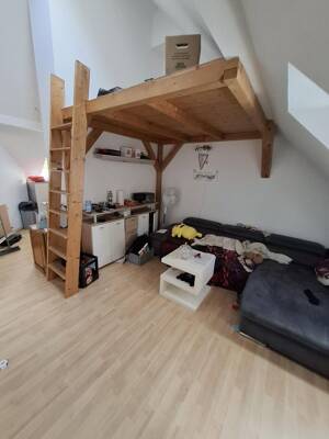 Lichtdurchflutete Dachgeschoss Wohnung | 2 Zimmer, Küche, Hochbett & Badewanne | Haustiere "Ja" – 7745 Jena – Vorschaubild 8