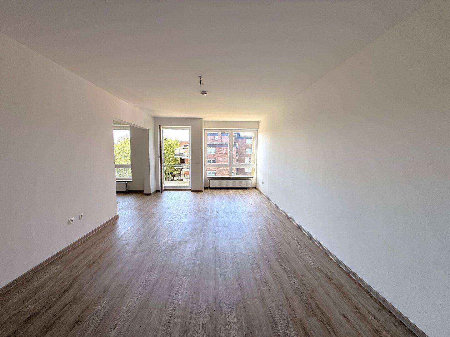 2 Zi.-Wohnung mit Balkon in Hamburg-Wandsbek