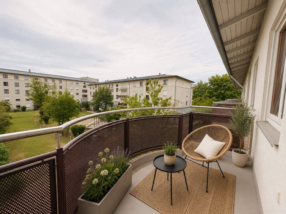 Gepflegtes 2,5-Zimmer-Zuhause mit Südbalkon & Tiefgarage zum Wohlfühlen! – Augsburg – Vorschaubild 5