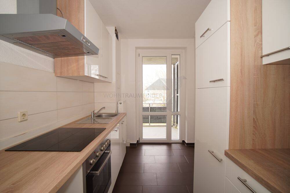 ++ EBK inklusive ++ Moderne 3-Raum-Wohnung mit Balkon und Tageslichtbad – Chemnitz – Vorschaubild 4