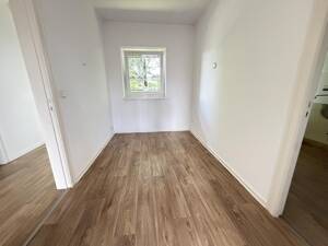 2,5 ZIMMER EIGENTUMSWOHNUNG – 22047 Hamburg – Vorschaubild 6