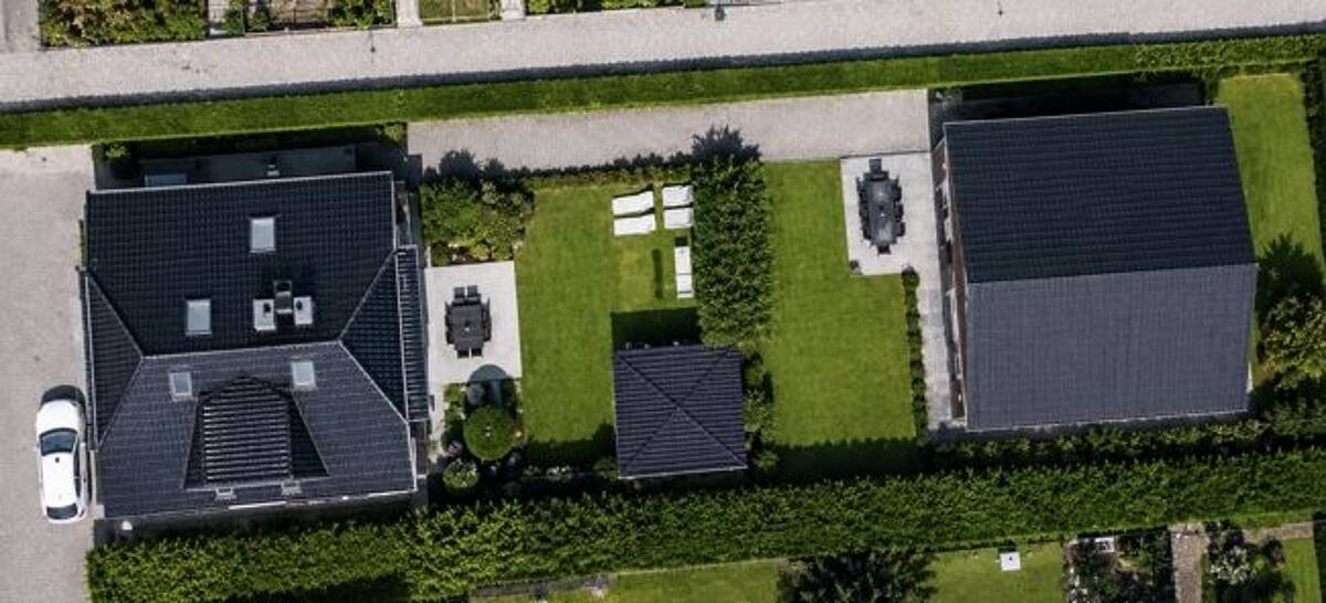 Seltenheit: 2 gepflegte und neuwertige Einfamilienhäuser (135 m² + 121 m²) auf einem Grundstück – 22175 Hamburg – Bild 1 von 9